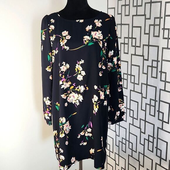 Floral Long-Sleeve Shift Dress - Picture 1 of 6